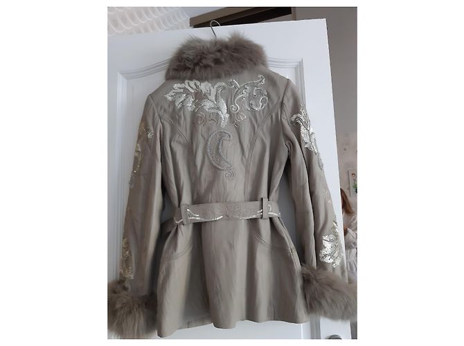 Ebène by Assuline Giacca di pelle e pelliccia Grigio - vista 2