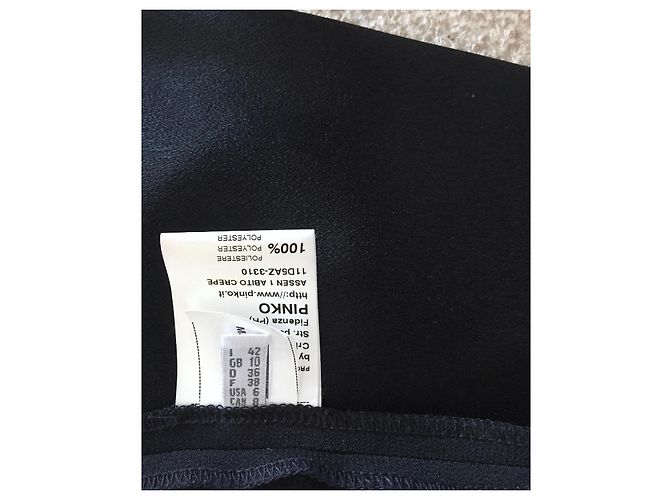 Pinko T schwarzes trägerloses Kleid aus Polyester-Crpe. 36 ( 40 ES) - Ansicht 9