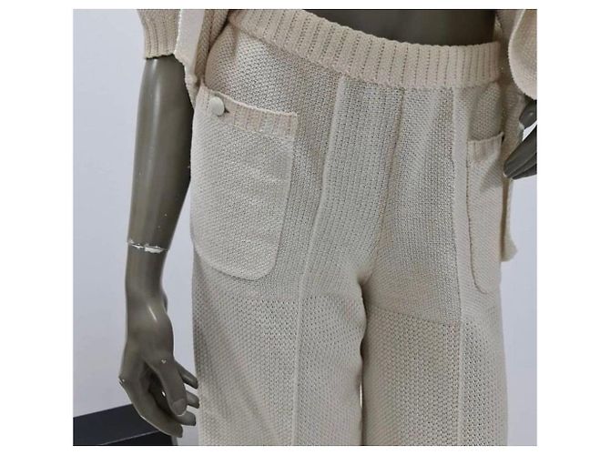 Conjunto de terno Chanel Ivory Knited Bege - vista 4