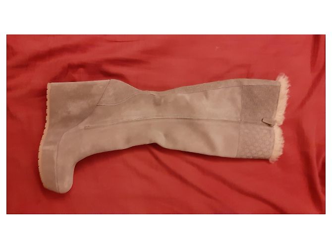 Botas Gucci de camurça taupe - vista 6