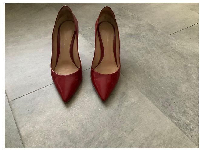 Décolleté in vernice nera Gianvito Rossi Rosso - vista 2