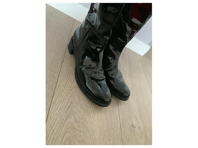 Botas de charol negras de Prada Negro - vista 3