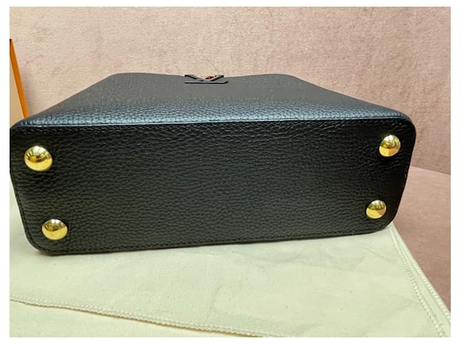 Capucines Louis Vuitton Nasturzi leopardo BB Nero - vista 12