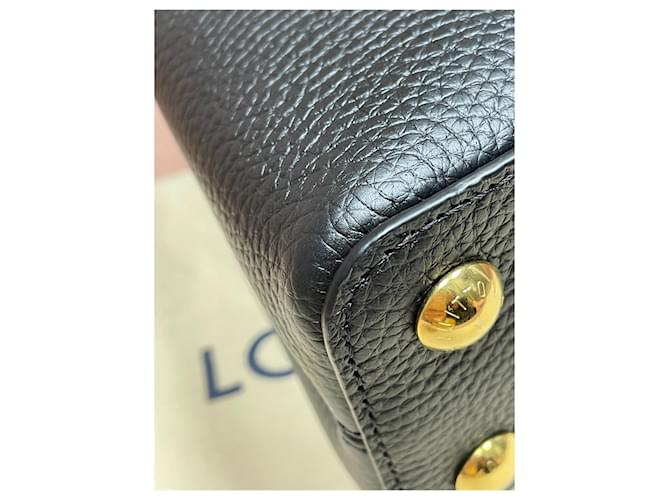 Capucines Louis Vuitton Nasturzi leopardo BB Nero - vista 13