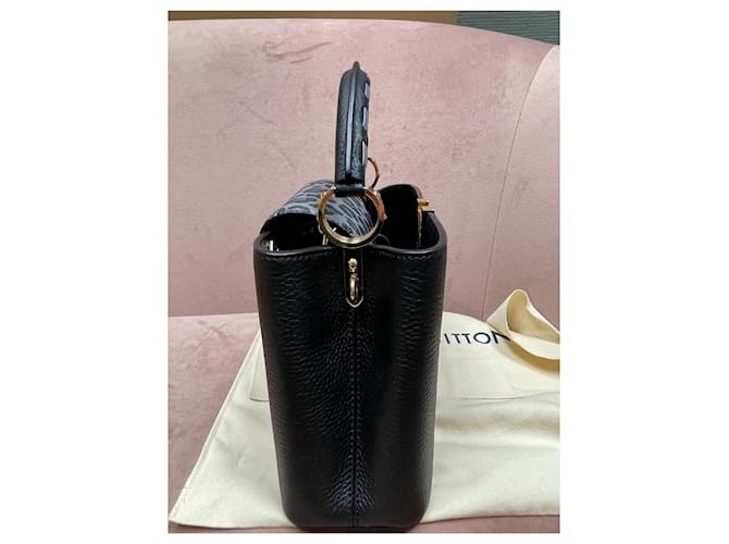 Capucines Louis Vuitton Nasturzi leopardo BB Nero - vista 8