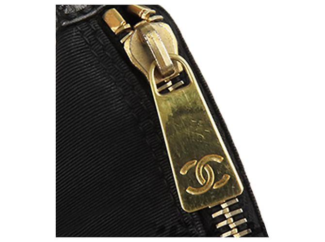 Chanel Black Executive Cerf Satchel Nero - vista 8