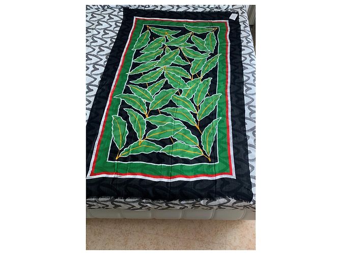 Stola Diane Von Furstenberg in viscosa e modal nero bianco rosso verde - vista 9