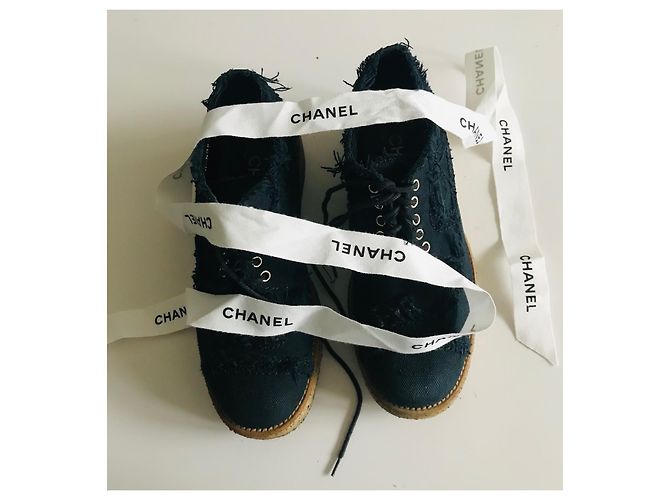 Chanel Oxford-Schnürschuhe Marineblau - Ansicht 20