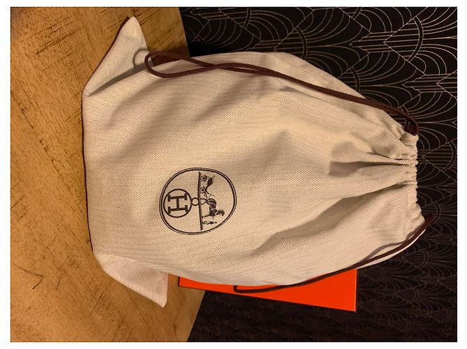 Hermès Picotin 18 Nero in pelle Taurillon Clemence - vista 6