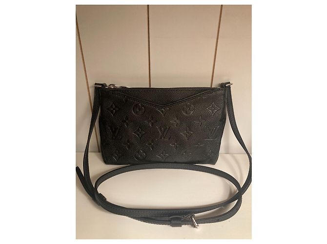Louis Vuitton Pochette Pallas BB Nero - vista 2