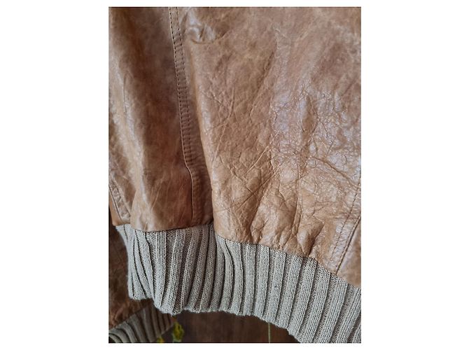 Autre Marque A-Priorité Lederjacke Taupe - Ansicht 3