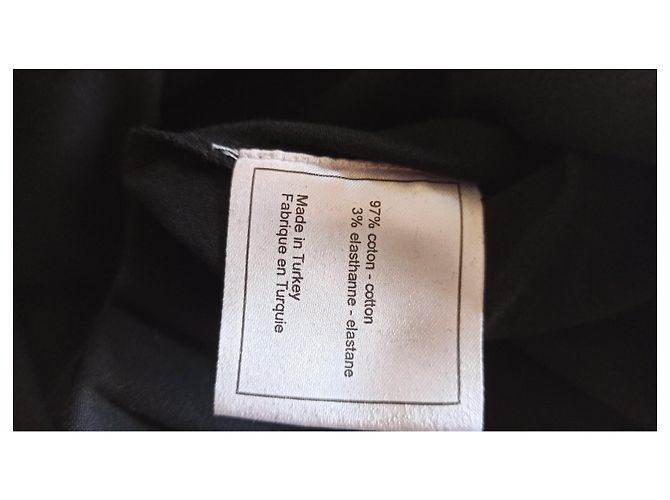 Cambon T-shirt Chanel Uniform a maniche lunghe nero logo CC - vista 5