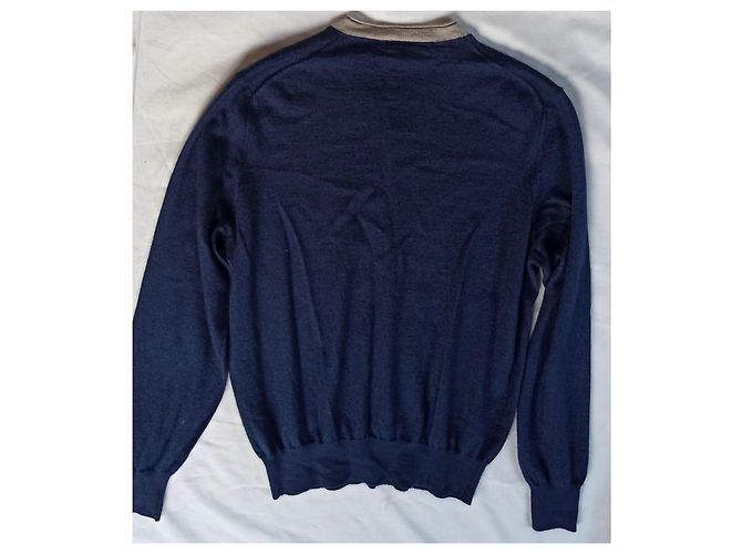 Brunello Cucinelli blauer Pullover aus Kaschmir und Seide mit V-Ausschnitt - Ansicht 2