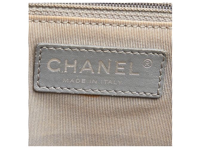 Borsa tote Chanel in pelle blu Executive Cerf Caviar - vista 6