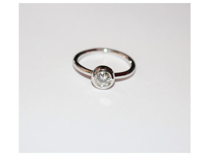 Autre Marque Diamant Solitärring aus Weißgold 18k 0,52 ct Größe 52 Silber - Ansicht 2
