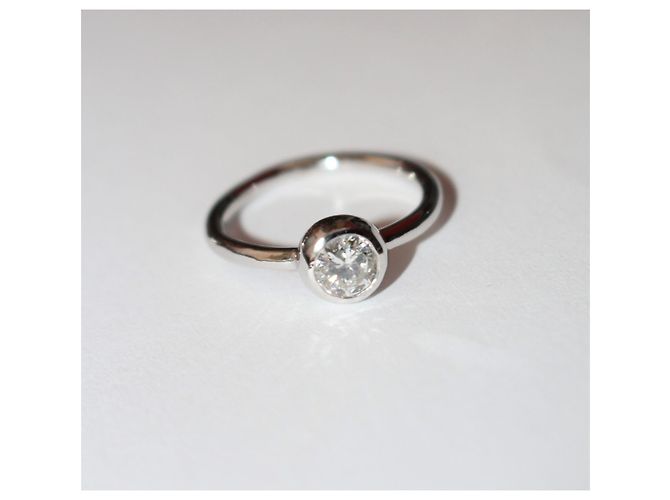 Autre Marque Diamant Solitärring aus Weißgold 18k 0,52 ct Größe 52 Silber - Ansicht 3