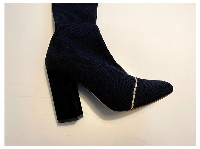 Tabitha Simmons Botas de moda hasta la rodilla. Negro - vista 2
