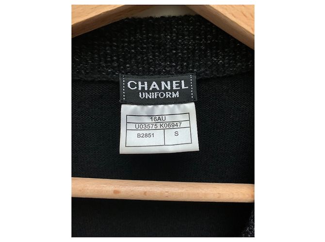 Chanel Cardigan Negro - vista 5