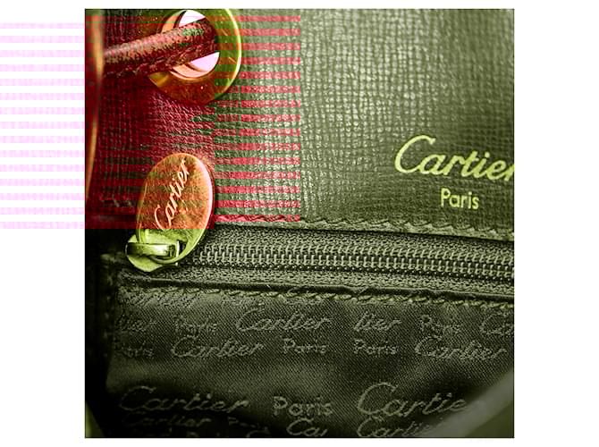 Sac seau en cuir rouge Cartier Must de Cartier Veau fa?�on poulain Bordeaux ref.395892 - Joli Closet