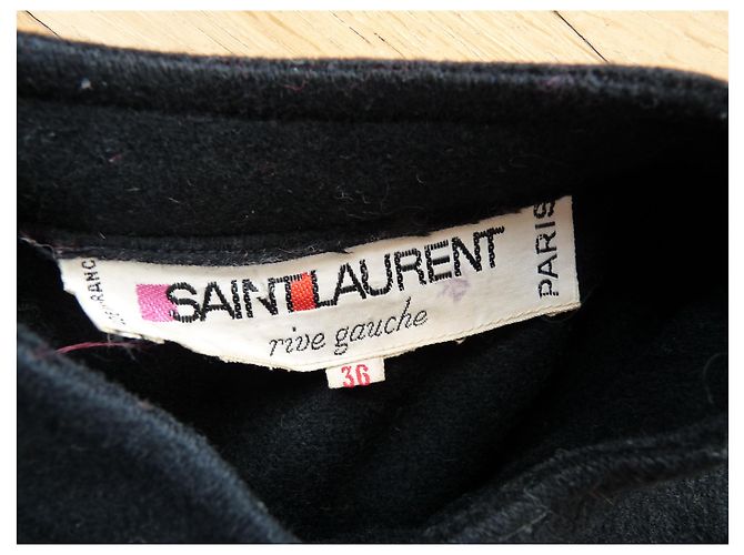Yves Saint Laurent Schwarzer Wollmantel Cape - Ansicht 7