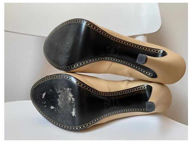 Botines Chanel de cuero beige - vista 4