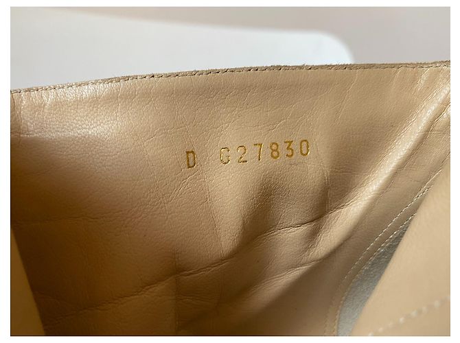 Botines Chanel de cuero beige - vista 8