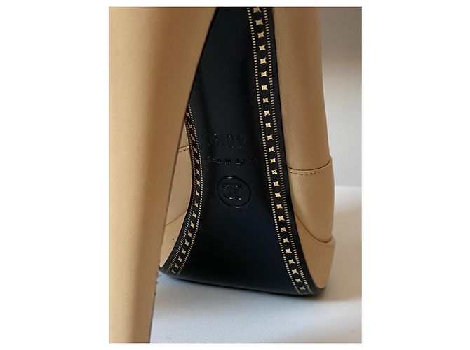 Botines Chanel de cuero beige - vista 9