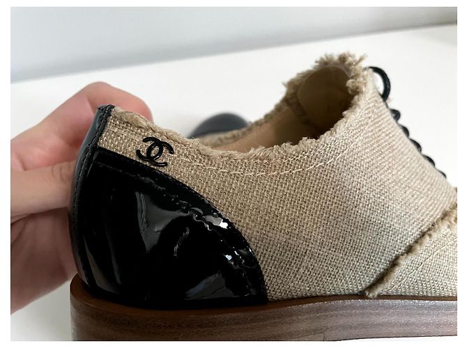 Chanel Schnürsenkel Oxfords Beige - Ansicht 7