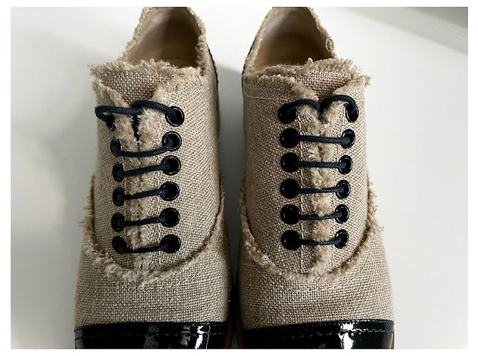 Chanel Schnürsenkel Oxfords Beige - Ansicht 8