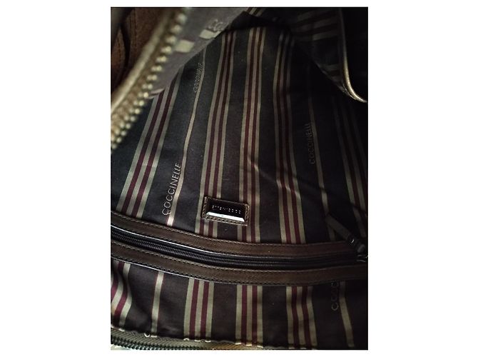 Autre Marque Borsa Hobo Coccinelle Beige in Scamosciato - vista 4
