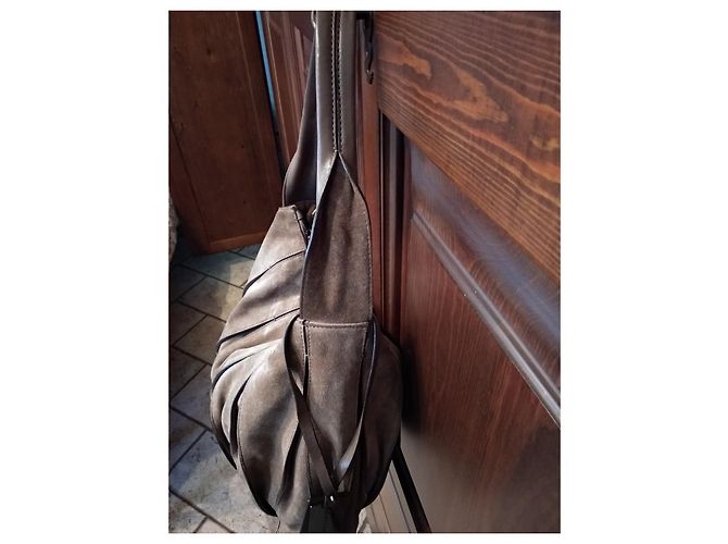 Autre Marque Borsa Hobo Coccinelle Beige in Scamosciato - vista 7