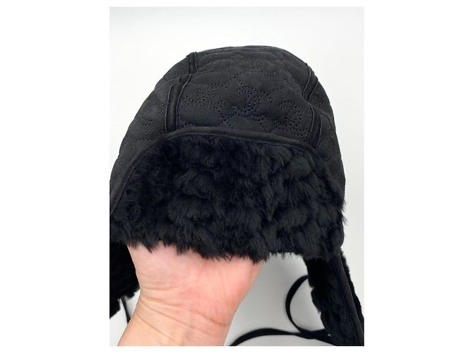 Chapéu de aviador Chanel preto shearling de mouton - vista 9