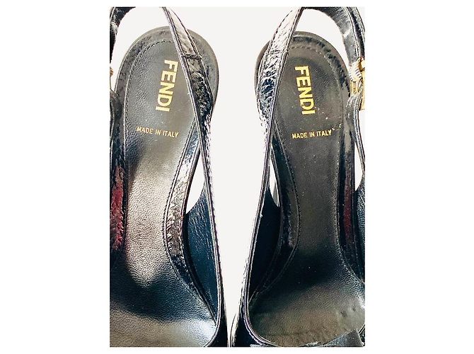 Fendi Allaccita peep toes vernice nera Nero - vista 11