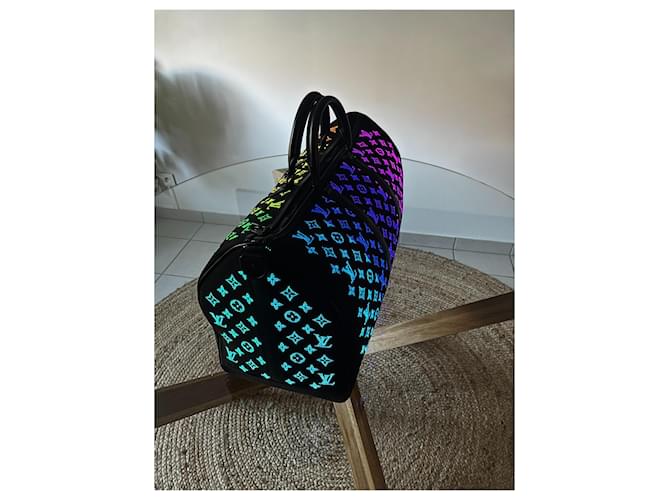 Abbesses Louis Vuitton Keepall Light up Multicolore - vue 3