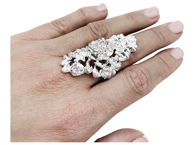 Anello Repossi "Nérée" in oro bianco e diamanti. - vista 6