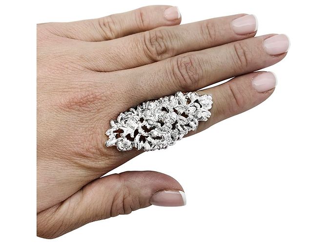 Anello Repossi "Nérée" in oro bianco e diamanti. - vista 7