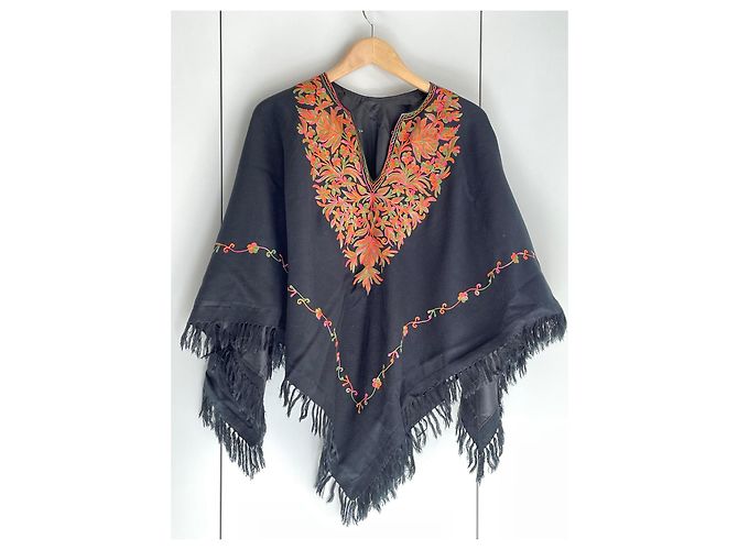 No Brand Embroidered Poncho - view 4