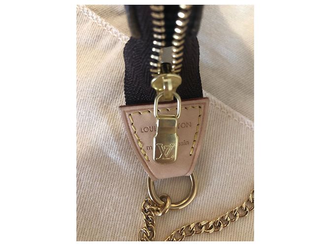 Louis Vuitton Monogram Mini Pouch Brown - view 4