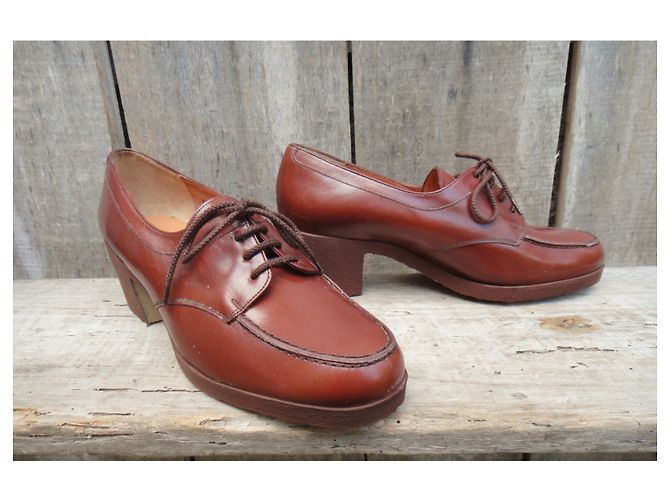 Autre Marque Derby Unic Yeuse in pelle marrone - vista 2