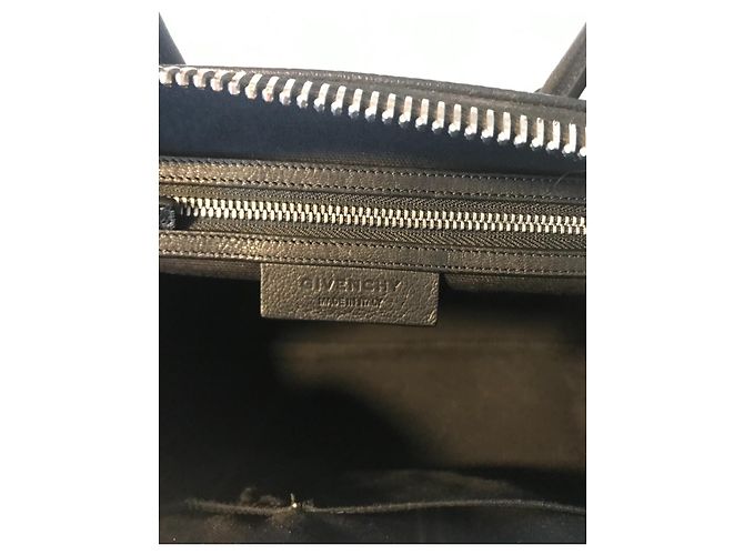 Borsa Givenchy Antigona in pelle nera martellata Nero Silver hardware - vista 11