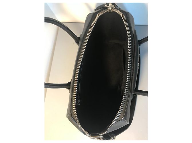 Borsa Givenchy Antigona in pelle nera martellata Nero Silver hardware - vista 12