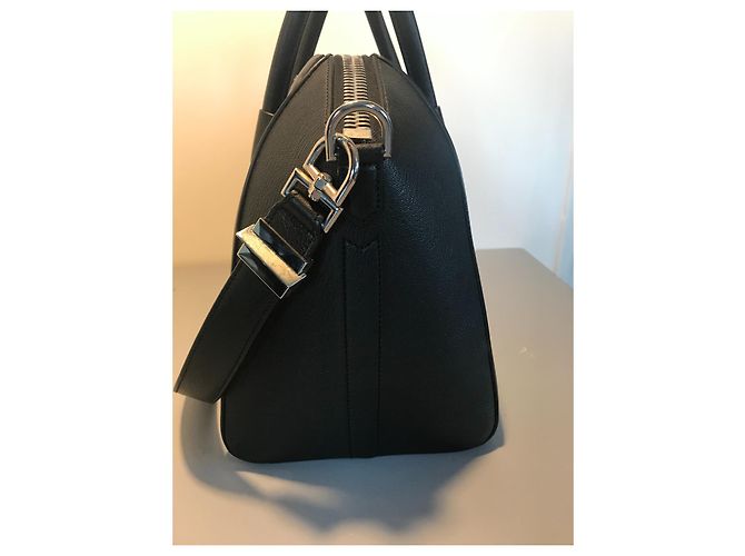 Borsa Givenchy Antigona in pelle nera martellata Nero Silver hardware - vista 8