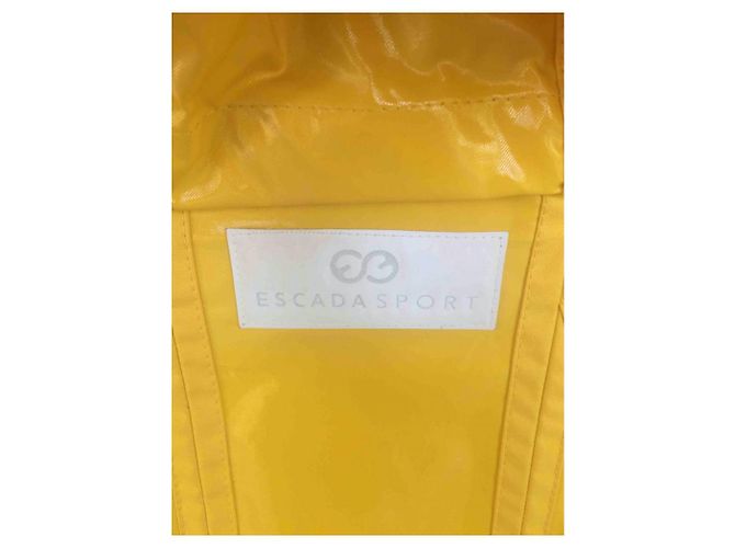 Chaqueta impermeable Escada sport Amarillo - vista 3