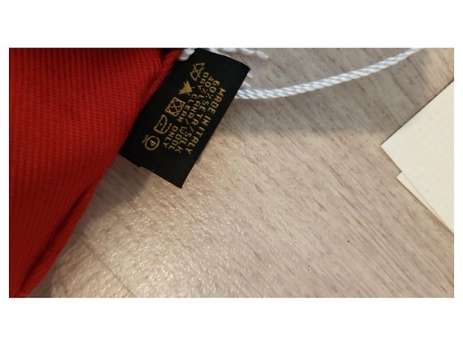 Autre Marque Sciarpa Bvlgari in seta rossa Rosso - vista 4