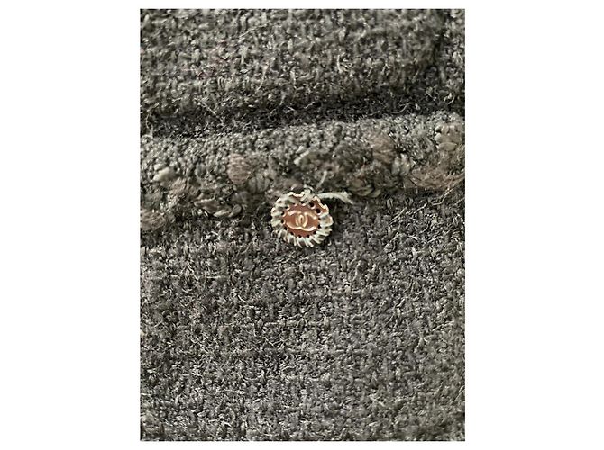 Chanel kleine schwarze Jacke „LBJ“ 11c Größe 40 - Ansicht 2