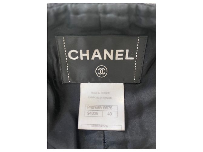 Chanel kleine schwarze Jacke „LBJ“ 11c Größe 40 - Ansicht 4
