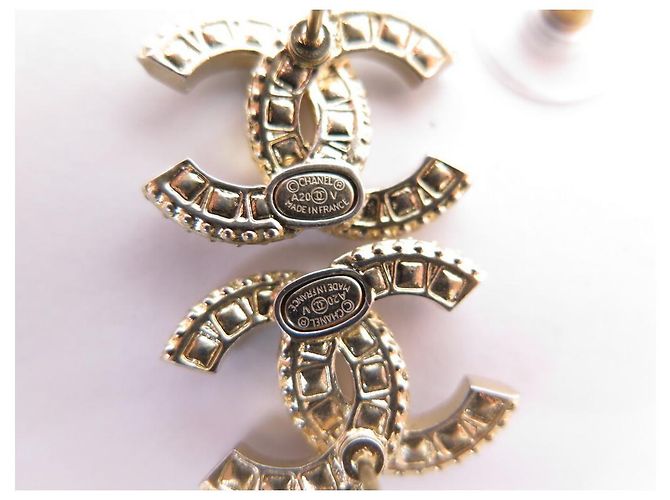 ORECCHINI CHANEL CC LOGO E STRASS A86504 ORECCHINI IN METALLO ORO D'oro - vista 3