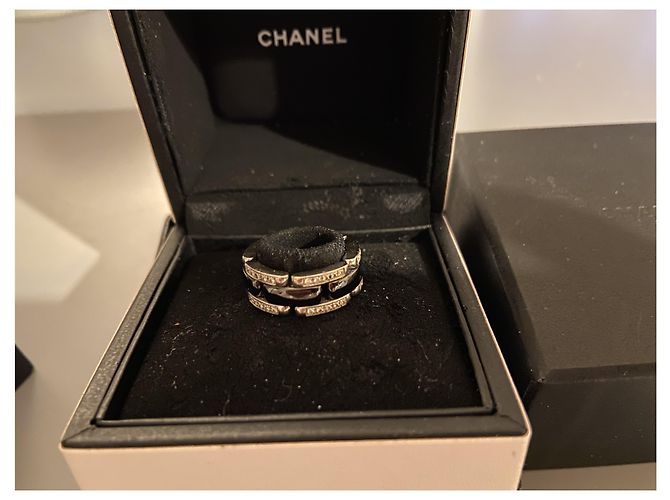 Chanel Modello ultra medio con diamanti Silver hardware - vista 3
