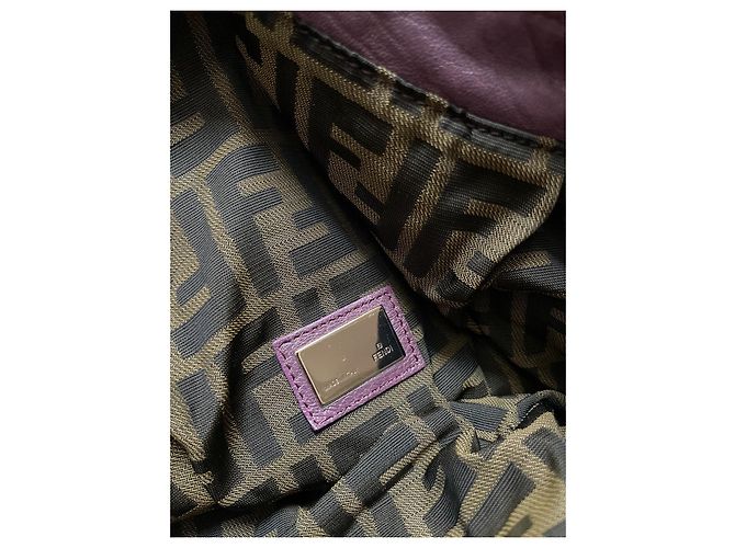 Borsa a mano Fendi Spy in pelle viola scuro - vista 3