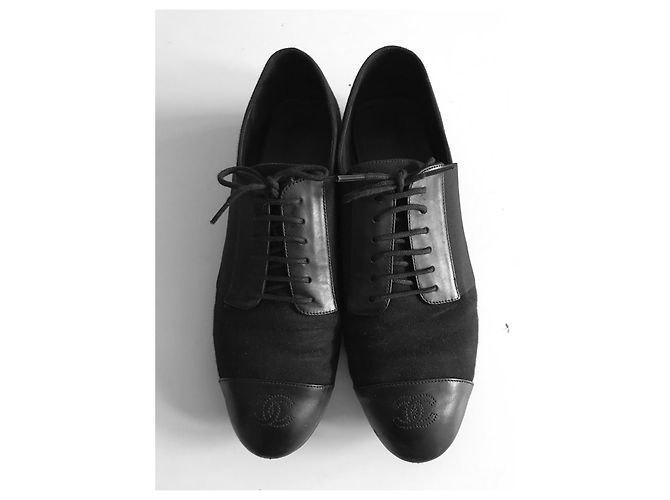 Chanel Uniform-Oxford-Schnürschuhe Schwarz - Ansicht 4